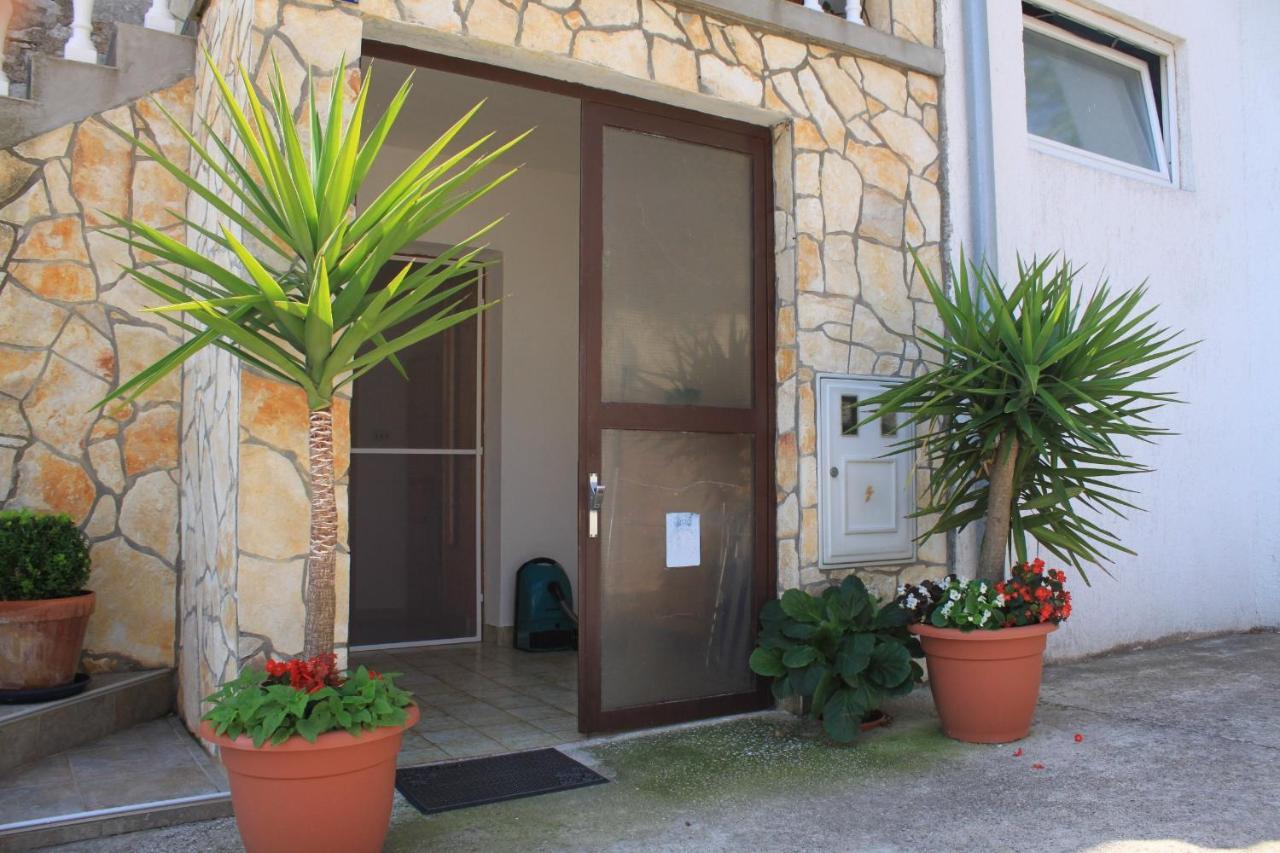 Apartments With A Parking Space Sali, Dugi Otok - 8084 Екстериор снимка