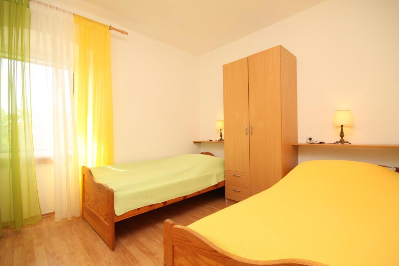 Apartments With A Parking Space Sali, Dugi Otok - 8084 Екстериор снимка