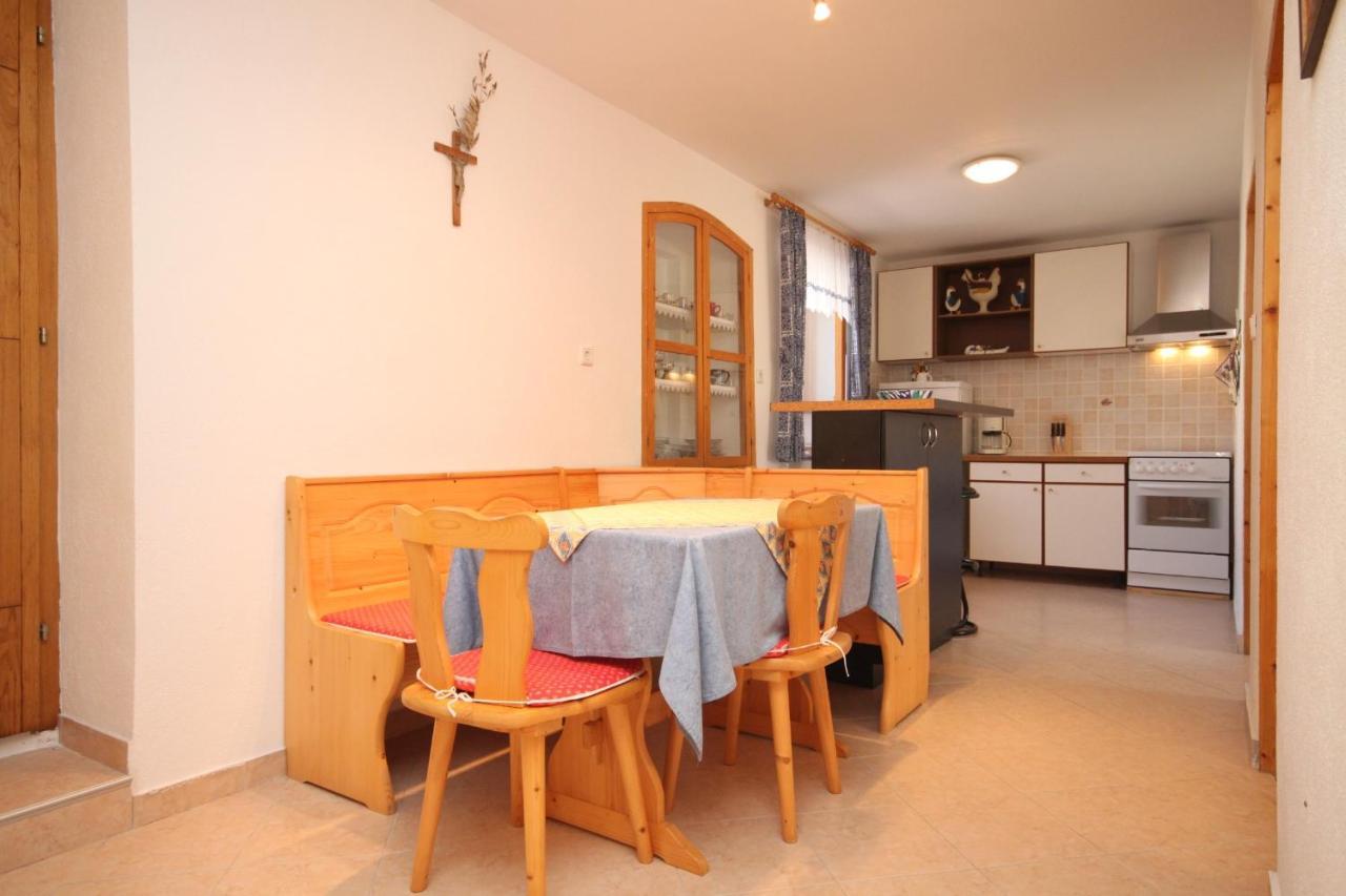 Apartments With A Parking Space Sali, Dugi Otok - 8084 Екстериор снимка