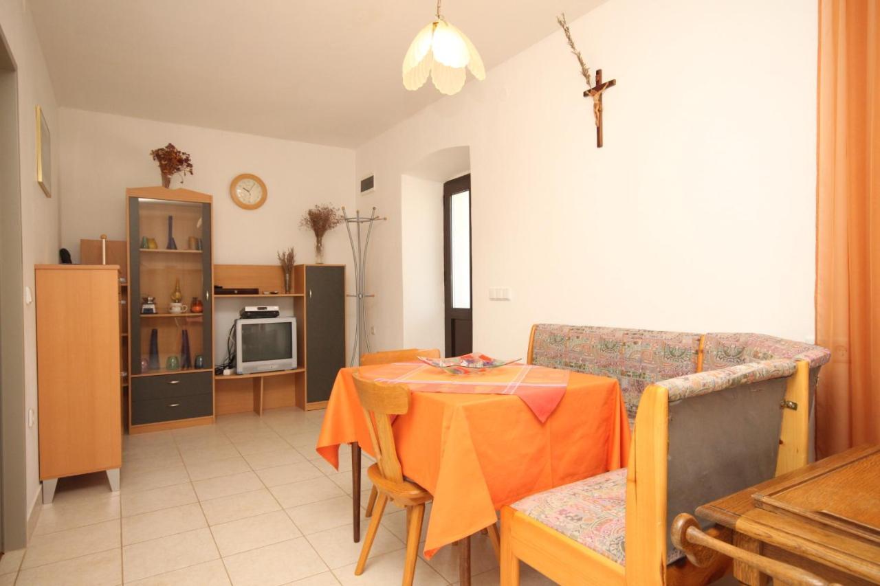 Apartments With A Parking Space Sali, Dugi Otok - 8084 Екстериор снимка